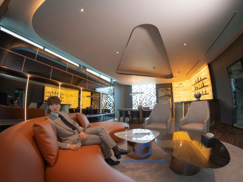 Phòng relax hạng President được thiết kế tinh tế mang đến không gian thử giãn